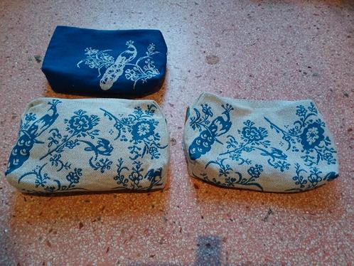 020/KLM X RITUALS TOILETTASSEN/3 VOOR 10 €/ VLIEGTUIG BESTEK, Sieraden, Tassen en Uiterlijk, Toilettassen, Zo goed als nieuw, Blauw