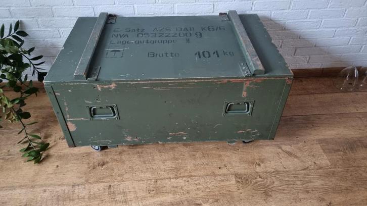 Mooie legerkist, Huis en Inrichting, Woonaccessoires | Kisten, 50 tot 75 cm, 50 tot 75 cm, 100 tot 150 cm, Ophalen
