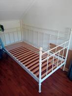 Ijzeren spijlen eenpersoonsbed wit, Ophalen, Gebruikt, 90 cm, Eenpersoons