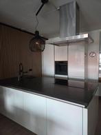 Kookeiland met hoge kasten.  250x120x90 werkblad rand 4cm, Huis en Inrichting, Keuken | Complete keukens, Ophalen, Zo goed als nieuw