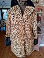 Fluffy superzacht jas maat s panterprint, Kleding | Dames, Jassen | Winter, Ophalen of Verzenden, Zo goed als nieuw, Maat 38/40 (M)