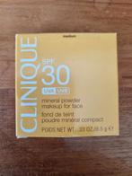 Clinique spf 30 mineral poeder medium, Ophalen of Verzenden, Zo goed als nieuw
