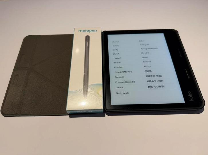 Kobo Sage bundel | SleepCover | MetaPen (Stylus), Computers en Software, E-readers, Zo goed als nieuw, 8 inch, 16 GB of meer, Bluetooth