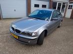 BMW 3-serie 316i Black&Silver II, Airco, Navi, Cruise contro, Auto's, BMW, Keurmerk '100% Onderhouden', 65 €/maand, Zwart, 4 cilinders