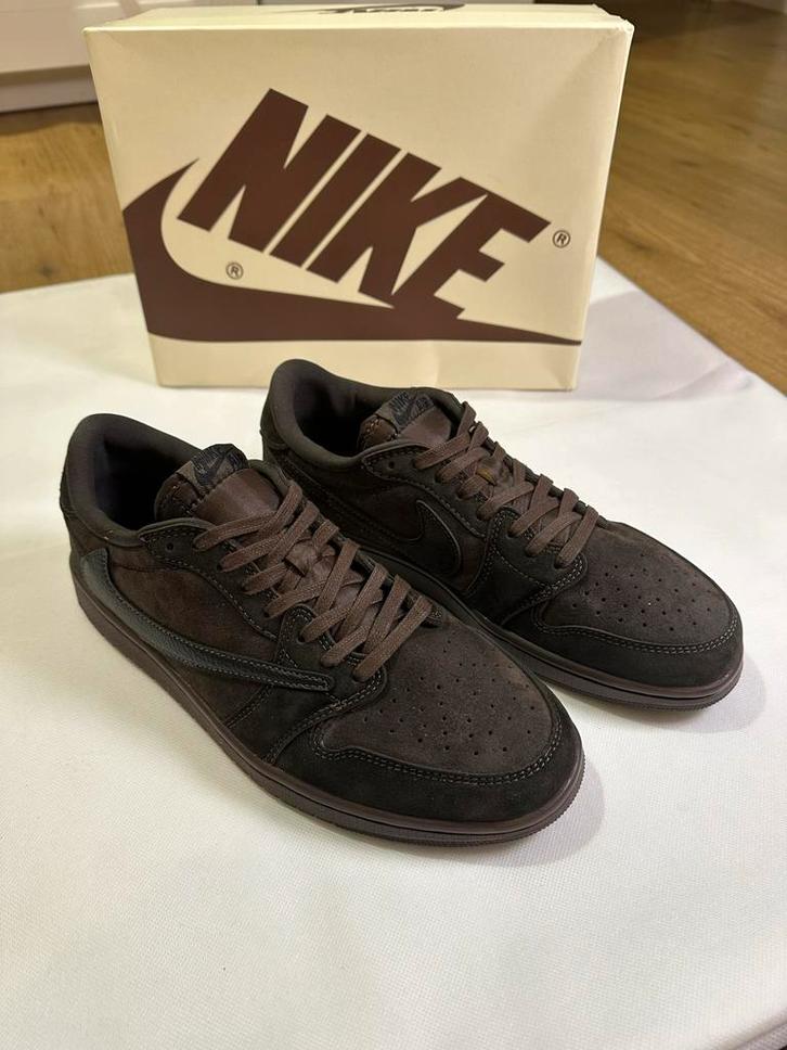 Nike Air Jordan 1 Low Travis Scott Dark Mocha Maat 43 42 41, Kleding | Heren, Schoenen, Nieuw, Sneakers of Gympen, Bruin, Ophalen of Verzenden