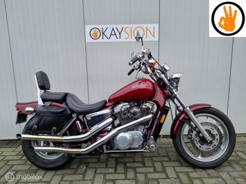 Zeer nette Honda Shadow VT 1100 (bj 1988) Topstaat! beschikbaar voor biedingen