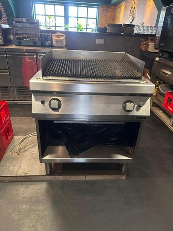 Professionele grillplaat beschikbaar voor biedingen