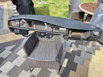 Dashboard Mercedes 190 w201 beschikbaar voor biedingen