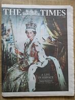 The Times - A Life in Service - Queen Elizabeth II, Verzamelen, Koninklijk Huis en Royalty, Ophalen of Verzenden, Gebruikt, Buitenland