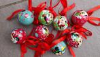 8 kerstballen disney met rood lint onbreekbaar, Diversen, Ophalen of Verzenden, Zo goed als nieuw