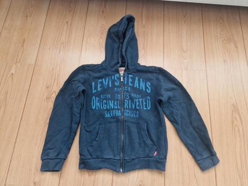 Vest Levi's blauw maat 128, Kinderen en Baby's, Kinderkleding | Maat 128, Zo goed als nieuw, Jongen, Trui of Vest, Ophalen of Verzenden