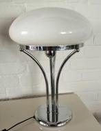 Prachtige chroom design tafellamp met een opaal glazen kap., Design, Ophalen of Verzenden, Zo goed als nieuw, Glas