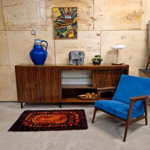 vintage fauteuil nieuw bekleed kobalt blauwe ribstof, Huis en Inrichting, Fauteuils, Gebruikt, Hout, 50 tot 75 cm, Minder dan 75 cm