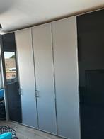 Kledingkast L236xB257xD64, Huis en Inrichting, Kasten | Kledingkasten, Ophalen, Gebruikt, 200 cm of meer, Met hangruimte