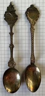 Verzilverde lepeltjes met afbeelding- 2 stuks, Ophalen of Verzenden, Zilver