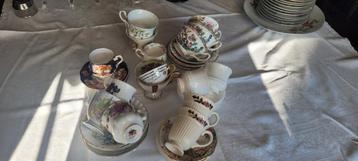 Diverse Kopjes - Vintage Charme! beschikbaar voor biedingen