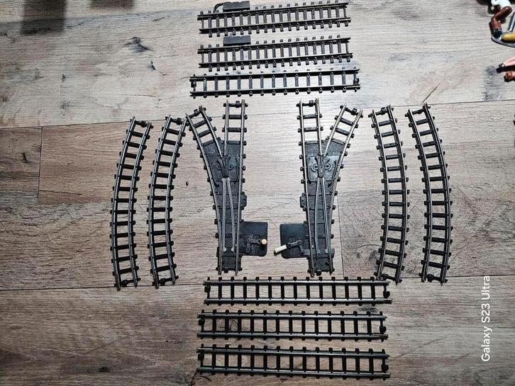 Modeltrein Ho TRIANG rails, Hobby en Vrije tijd, Modeltreinen | N-Spoor, Zo goed als nieuw, Rails, Gelijkstroom, Roco, Ophalen of Verzenden