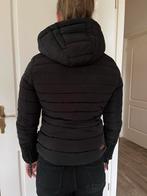 Mooie zwarte winterjas van Marikoo - Maat S, Ophalen of Verzenden, Zo goed als nieuw, Maat 36 (S), Zwart