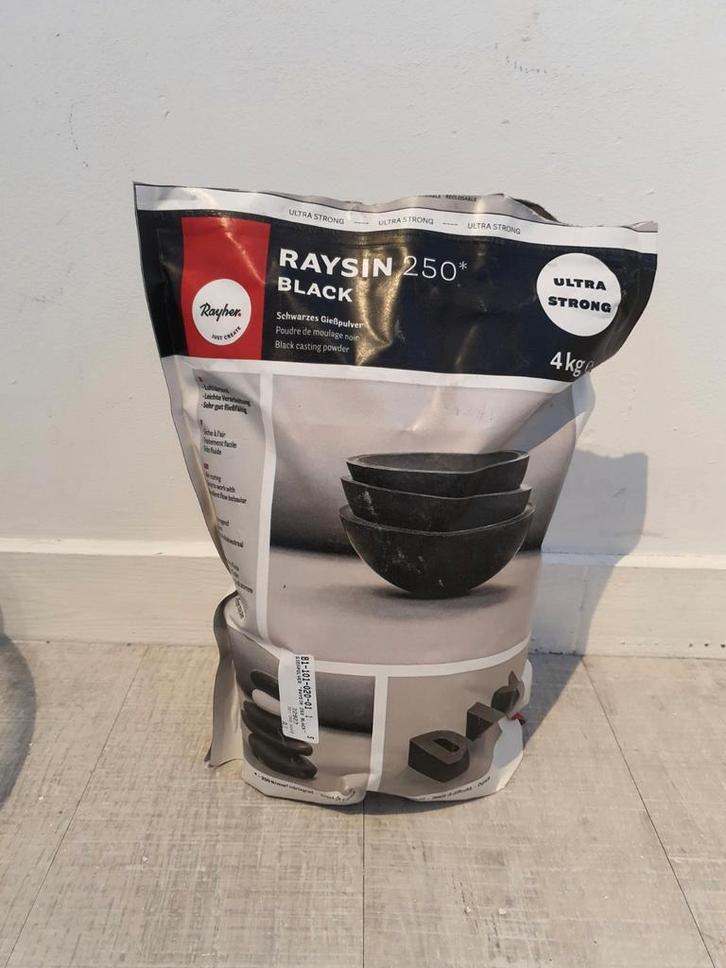 Resin gietpoeder zwart 250, Hobby en Vrije tijd, Knutselen, Nieuw, Materiaal, Ophalen of Verzenden
