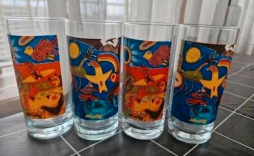 Vier Glazen Corneille, Verzamelen, Glas en Borrelglaasjes, Zo goed als nieuw, Frisdrankglas, Ophalen of Verzenden