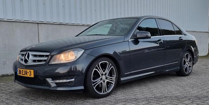 Mercedes C200 aut AMG Line, Auto's, Mercedes-Benz, Particulier, C-Klasse, ABS, Achteruitrijcamera, Adaptive Cruise Control, Airbags