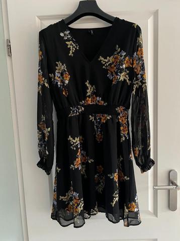 Jurkje - VERO MODA - maat XL beschikbaar voor biedingen