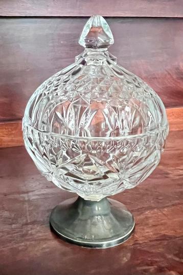 Vintage Cristal d’Arques kristallen snoepschaal met deksel beschikbaar voor biedingen