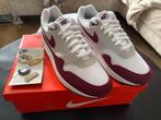 Nike Air Max 1 '87 Stranger Things 42,5, Kleding | Heren, Schoenen, Ophalen of Verzenden, Nieuw, Nike, Sneakers of Gympen