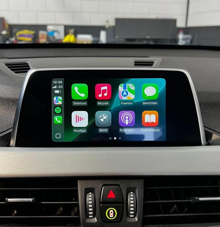 BMW & MINI OEM Carplay entrynav2 F48 F49 F55 F56 X1 X2, Auto diversen, Autonavigatie, Zo goed als nieuw, Ophalen