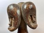 250515 Oud Afrikaans Byeri Fang 4 faces sculpture uit Gabon., Ophalen of Verzenden