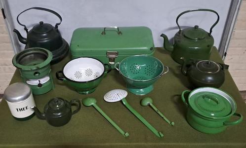 Partij groene emaille, Antiek en Kunst, Antiek | Emaille, Ophalen of Verzenden