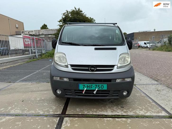 Opel Vivaro 1.9 DTI L1 H1 DC, Auto's, Bestelauto's, Bedrijf, Te koop, ABS, Airconditioning, Centrale vergrendeling, Electronic Stability Program (ESP)