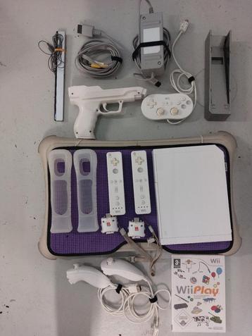 Nintendo Wii Compleet Pakket met Accessoires & Wii Play beschikbaar voor biedingen