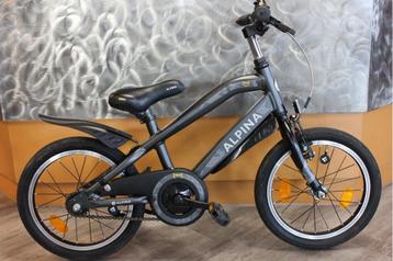 Nette gebruikte Alpina Trial jongensfiets 16 inch beschikbaar voor biedingen