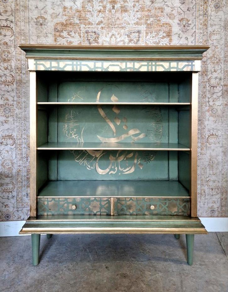 Vintage look buikkastje/ handbeschilderde kastje in groen, Huis en Inrichting, Kasten | Vitrinekasten, Zo goed als nieuw, Minder dan 100 cm