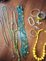 Vintage Sieraden Lot - geel en Groen, in 1 koop €10, Ophalen of Verzenden, Gebruikt, Groen, Overige materialen