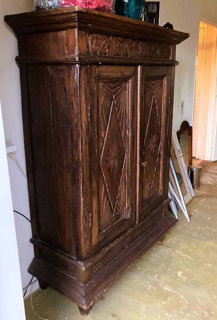 GRATIS Antieke Aziatische topkast 1,75 x 1,18 m., Antiek en Kunst, Antiek | Meubels | Kasten, Ophalen