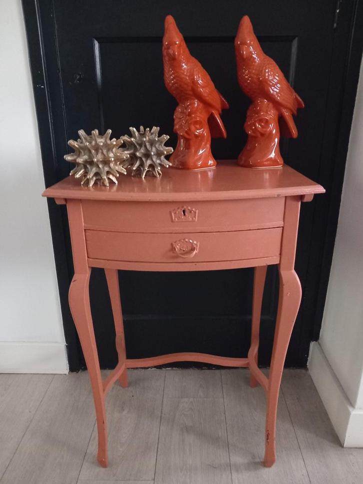 Vintage Bijzettafel / Sidetable Terracotta, Antiek en Kunst, Curiosa en Brocante, Ophalen