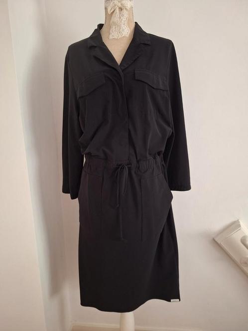 Zwarte Penn &ink jurk travelkwaliteit mt 40, Kleding | Dames, Jurken, Zo goed als nieuw, Maat 38/40 (M), Zwart, Onder de knie
