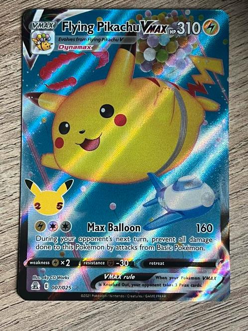 Flying Pikachu VMAX - Pokemon Kaart, Hobby en Vrije tijd, Verzamelkaartspellen | Pokémon, Zo goed als nieuw, Losse kaart, Ophalen of Verzenden