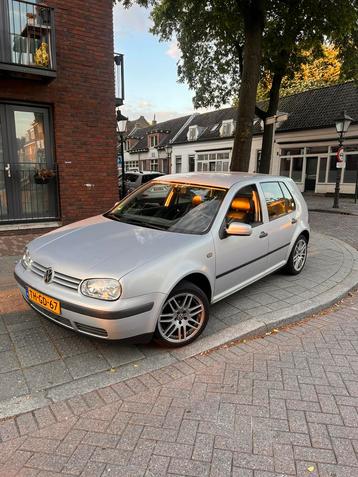 Volkswagen Golf IV 4 Lederenstoelen + GTI Stuur /Nieuwe APK✅ beschikbaar voor biedingen
