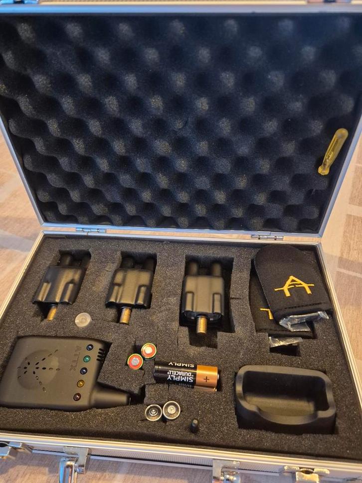 Gardner ATTs Underlit Set 3+1 Deluxe Reciever, Watersport en Boten, Hengelsport | Karpervissen, Complete set, Ophalen of Verzenden