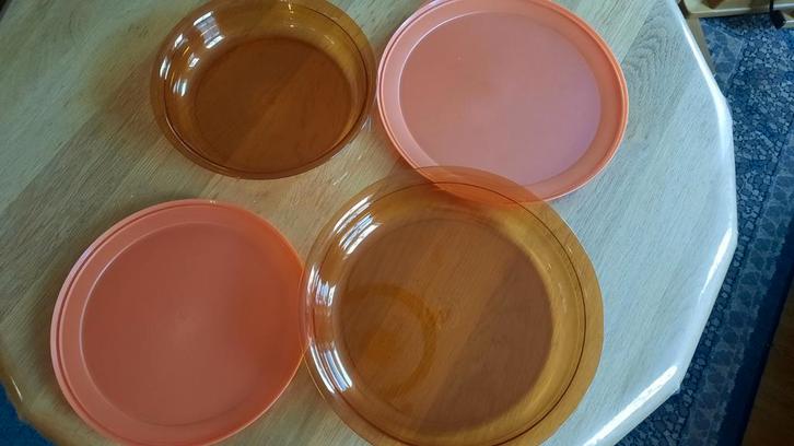 2 exclusive tupperware serveerschalen met deksel, Huis en Inrichting, Keuken | Tupperware, Zo goed als nieuw, Schaal, Oranje, Ophalen of Verzenden