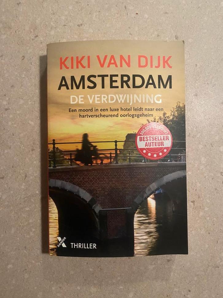 Kiki van Dijk - Amsterdam, de verdwijning, Boeken, Thrillers, Zo goed als nieuw, Ophalen of Verzenden