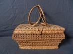 Fraai gevlochten rieten mandje / naaimandje ca 1850-1890, Ophalen of Verzenden