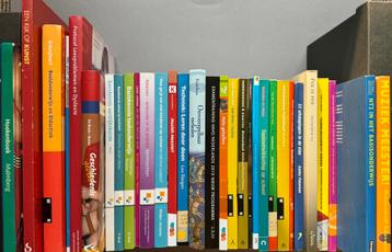 Diverse PABO-boeken beschikbaar voor biedingen