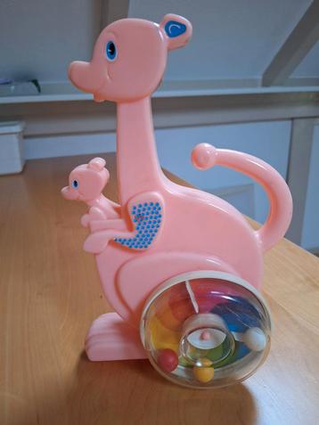 Vintage Speelgoed Kangoeroe met Baby beschikbaar voor biedingen