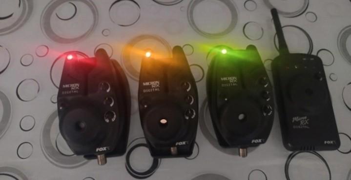 Fox Micron digital set 3+1 i.c.m. Matrix Patriot rodpod rvs, Watersport en Boten, Hengelsport | Karpervissen, Zo goed als nieuw
