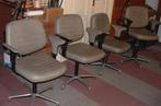 4x Indola stoel kapperstoel, 2 keer met oliepomp, draaistoel, Huis en Inrichting, Ophalen, Gebruikt, Kappersstoel oliepomp Indola