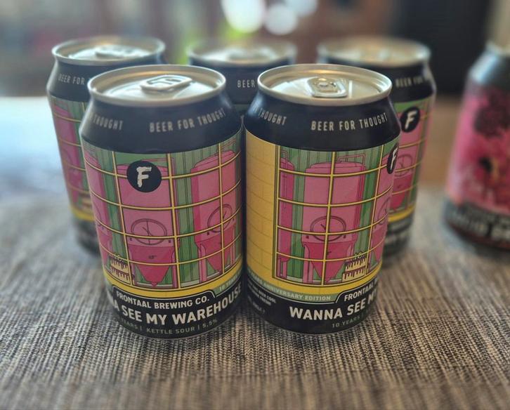 Frontaal 10 Years Anniversary Bier - 12 blikjes, Verzamelen, Biermerken, Nieuw, Overige typen, Overige merken, Ophalen of Verzenden